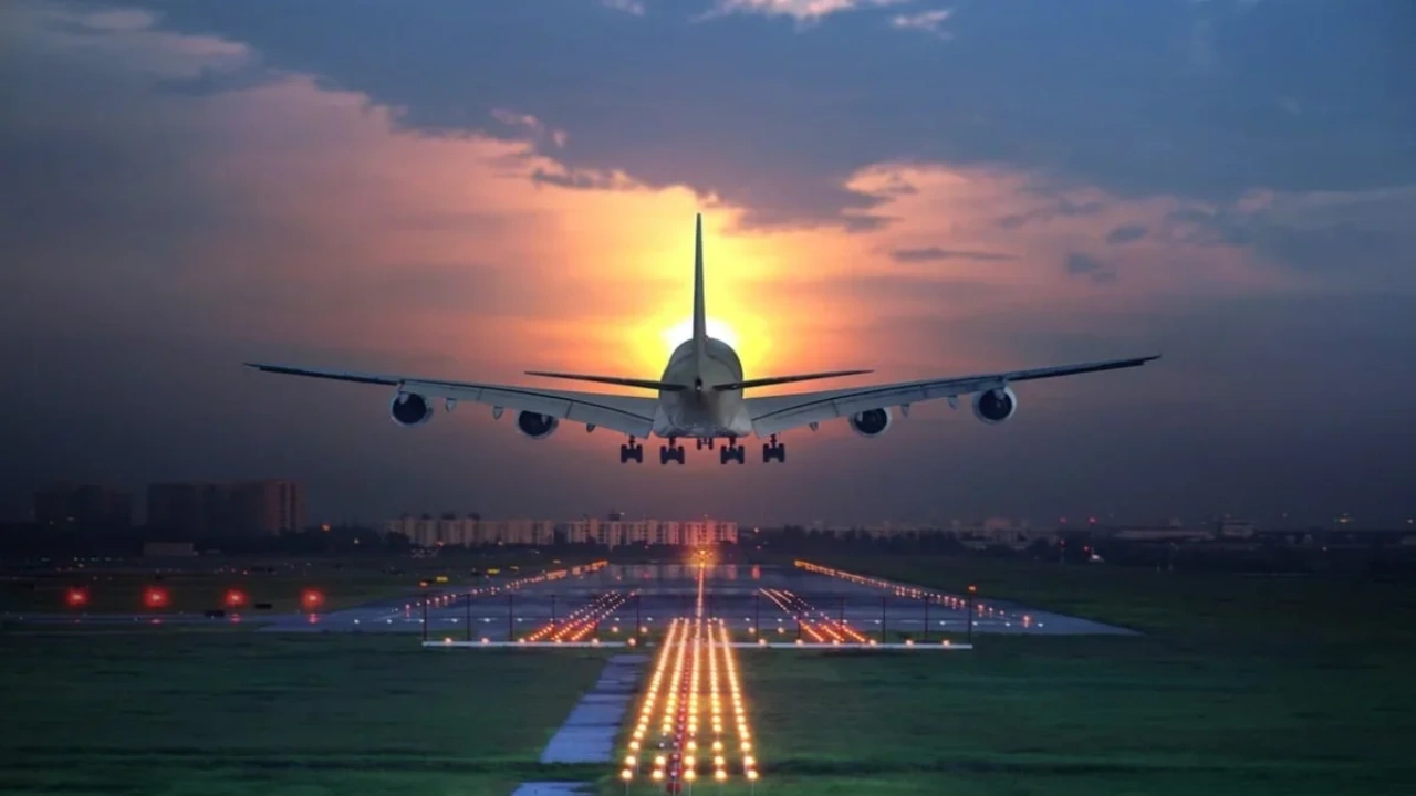 Live Flight Arrivals at Dallas Fort Worth Airport (DFW) – Terminal A, C, D, E Updates